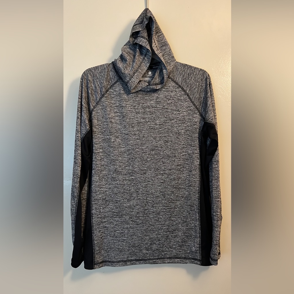 Xersion Active Pull Over